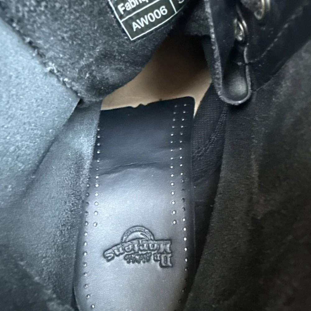 Dr Martens Doc Martens Boots 8L 7M BLACK SMOOTH‎ COMBAT SCRATCHES 1460 MONO